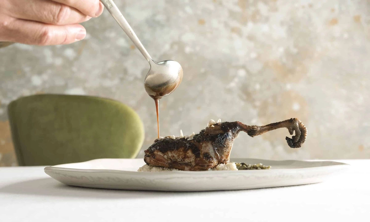 Ricetta stellata "Starna con dolceforte alla brace, resina di pinoli e grano spezzato" - chef Andrea Impero