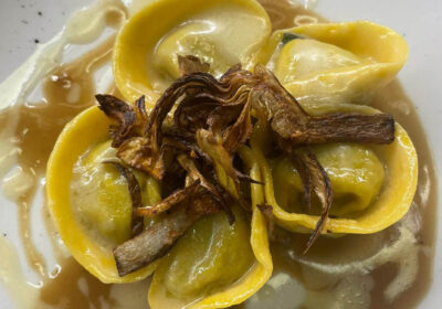 Ricetta "Tortello ripieno di animelle e carciofi" - chef Daniele Roppo - Il Marchese - Roma