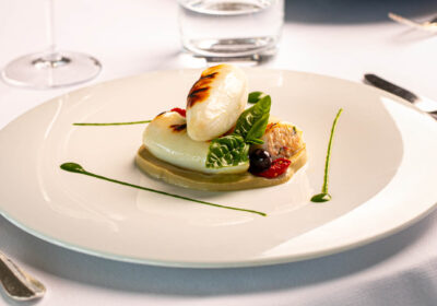 Ricetta "Calamari ripieni di ricotta e pomodorini secchi con crema di melanzane" - chef William Anzidei - Terrazza Les Étoiles - Roma