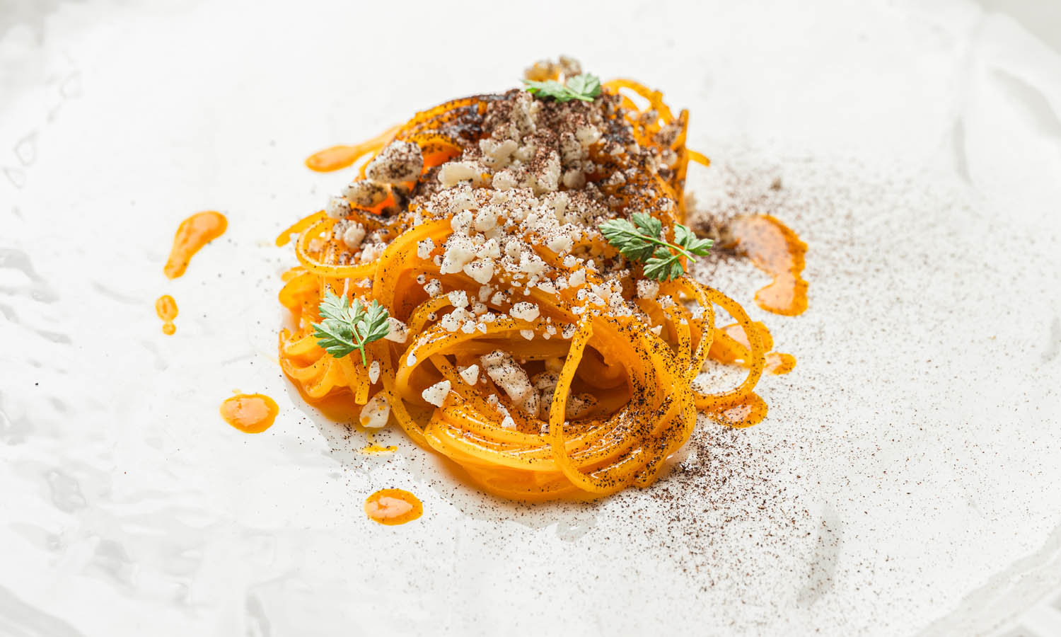 Ricetta stellata "Spaghettino alle carote, geranio odoroso e caprino" - chef Andrea Pasqualucci - Moma * - Roma