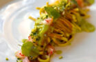 Ricetta "Spaghetti alla chitarra con gambero rosso, la sua bisque e zucchine romanesche" - chef Giuseppe Mulargia - Le Spighe - Roma