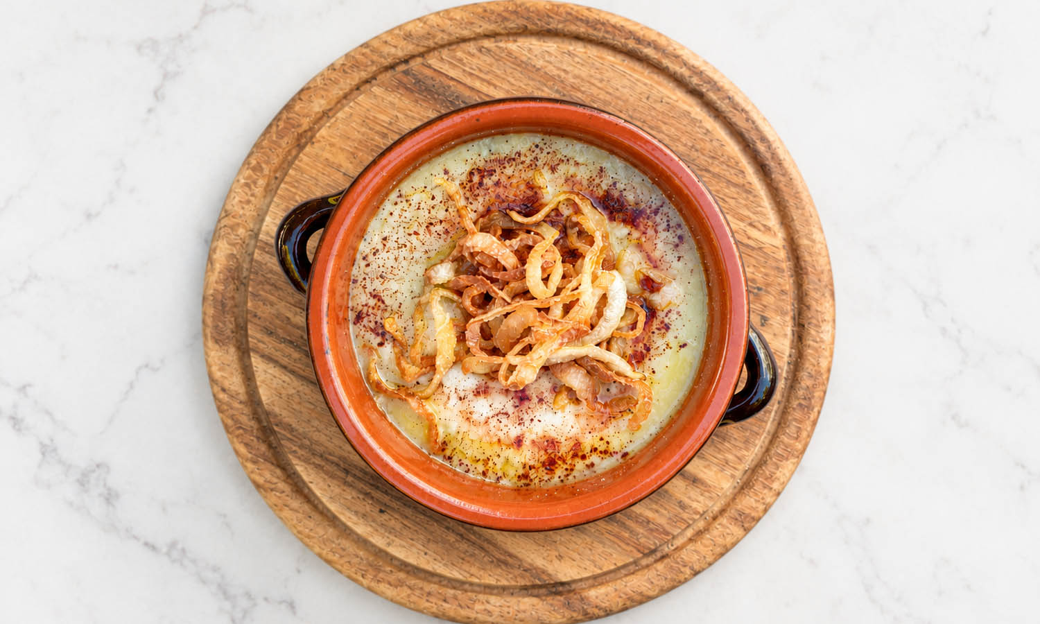Ricetta "Zuppa di cipolle bionde di Cureggio e Fontaneto" - chef Andrea Brenna - La Foresteria di Banchette - Bioglio
